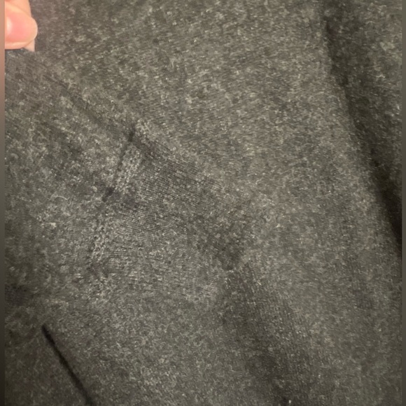 100% CASHMERE!! Charcoal grey women’s sweater - Picture 4 of 8